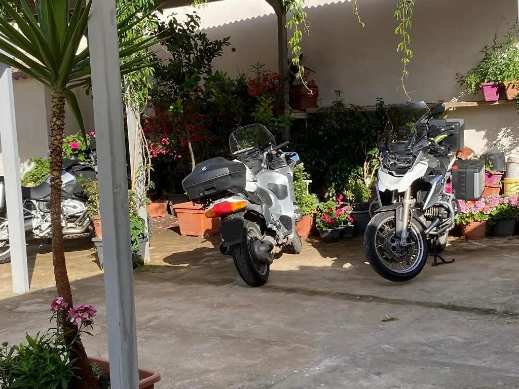 Κατάλυμα σε φάρμα Agriturismo Amici Càbras Ιταλία