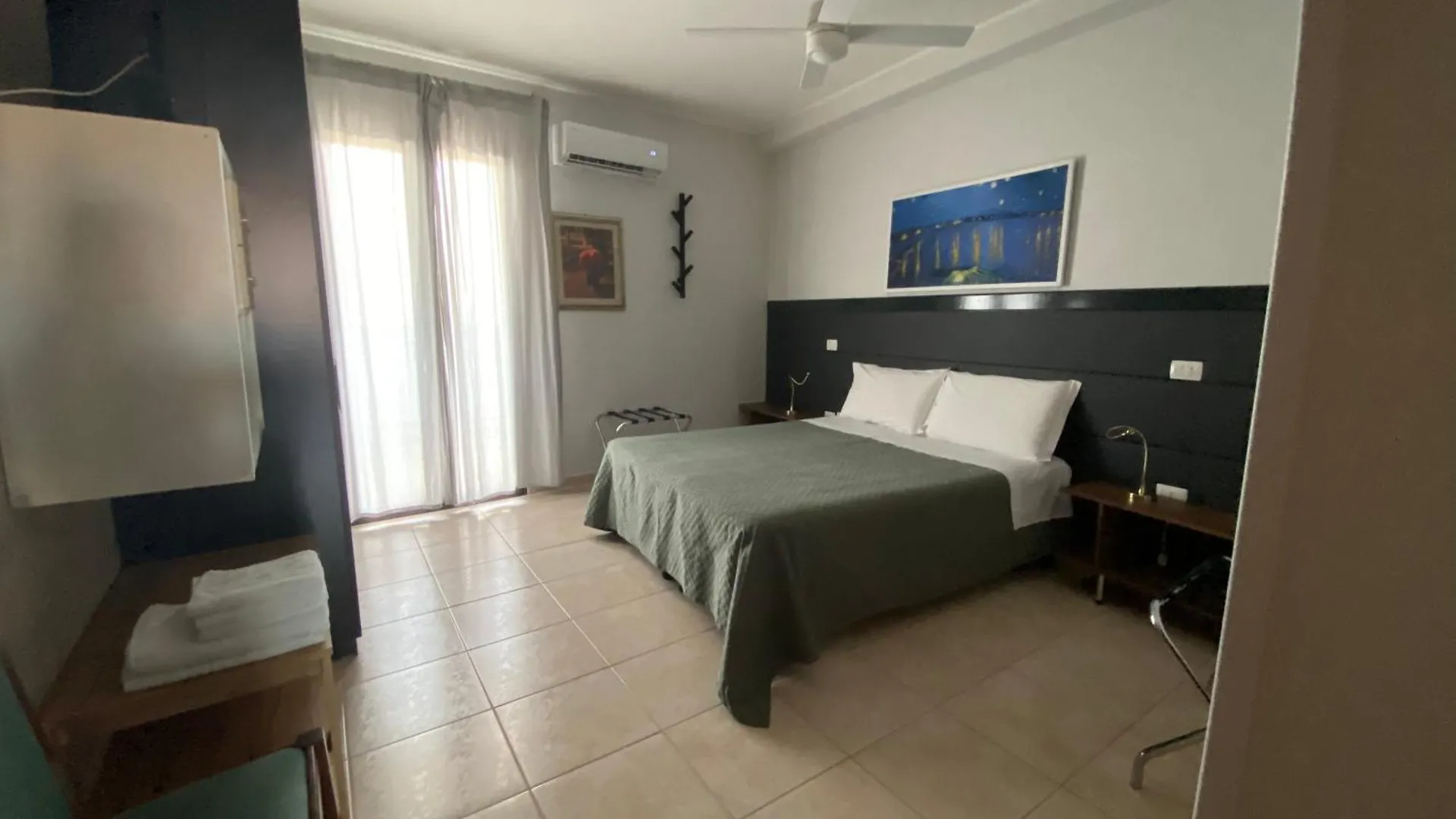 Amici B&B Càbras Italia